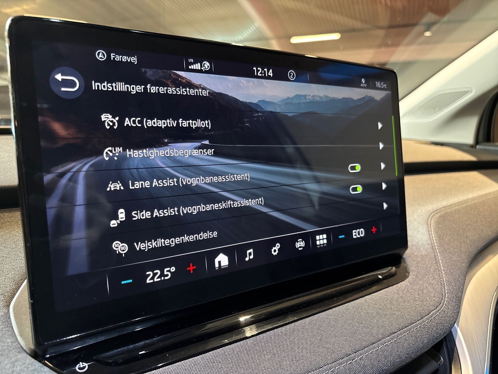 Sølv Skoda Enyaq fra 2022