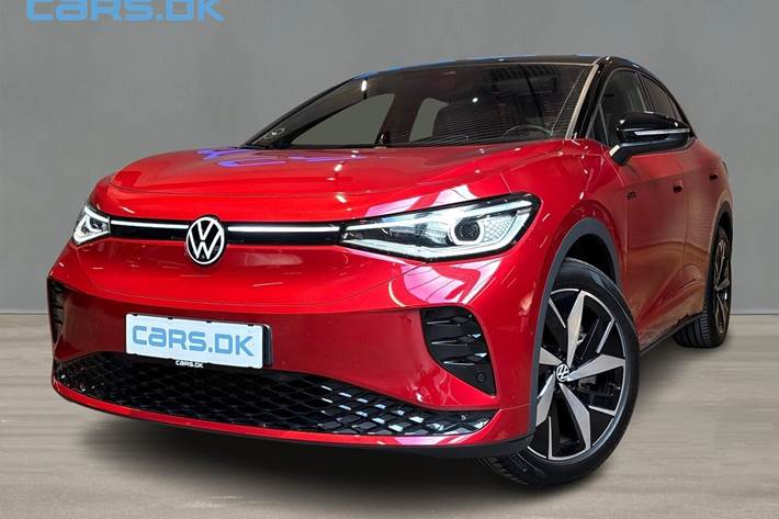 Rød VW ID.5 fra 2024 set udefra