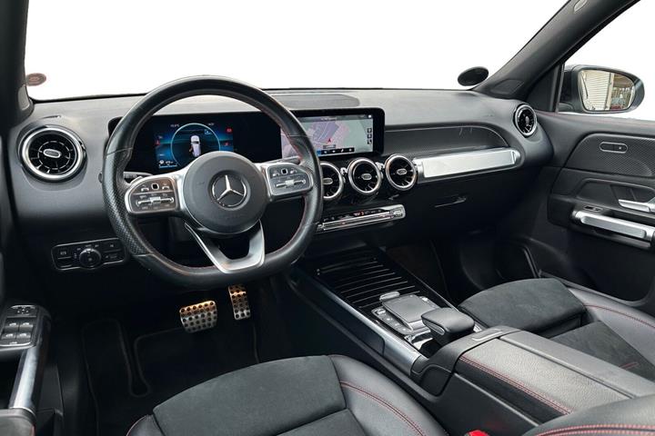 Sort Mercedes GLB200 d fra 2021
