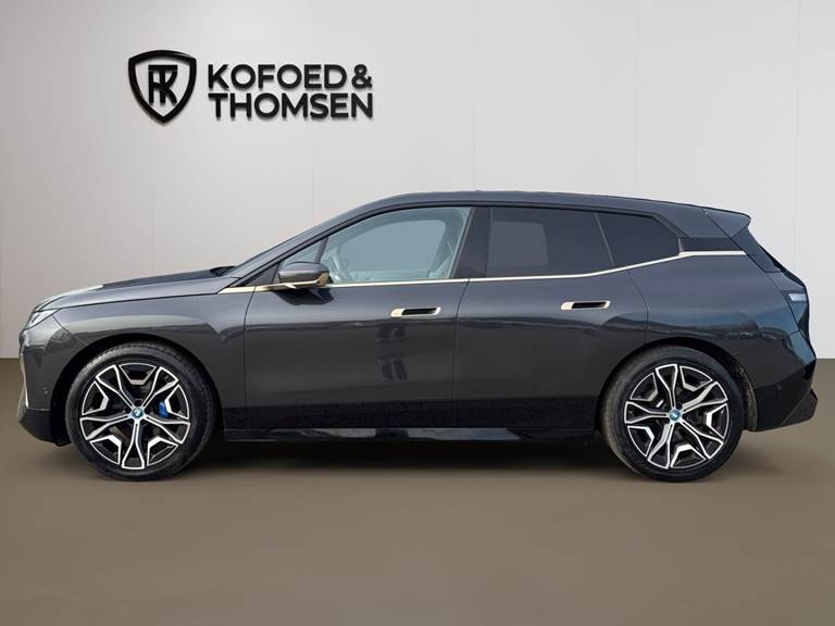 BMW iX 40 EL XDrive 326HK 5d Aut.