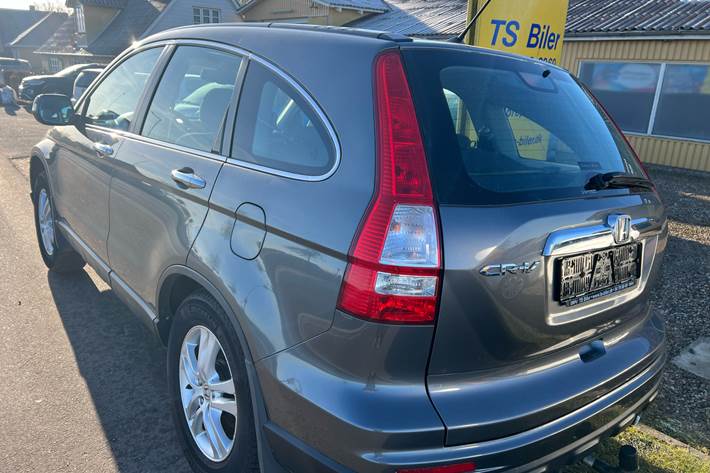 Grå Honda CR-V fra 2010