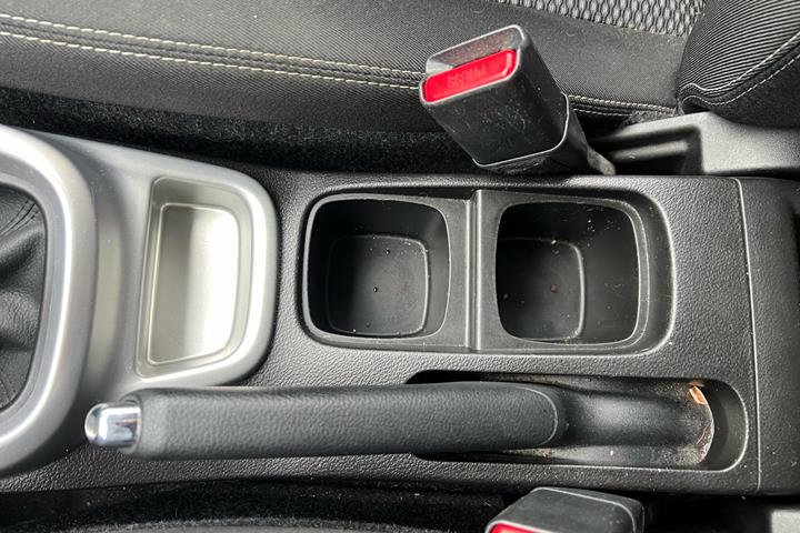 Hvid Suzuki Vitara fra 2017