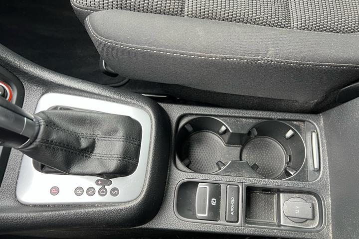 Hvid VW Sharan fra 2020