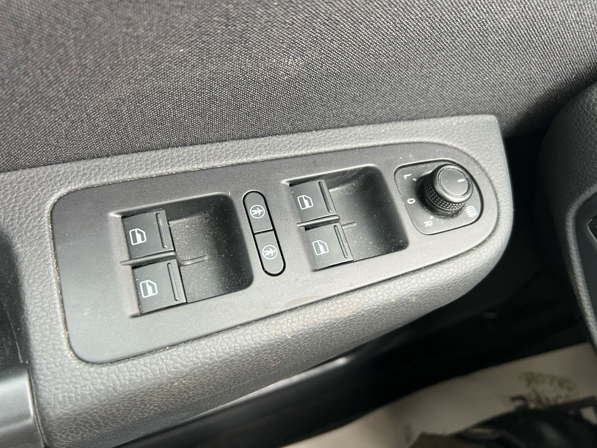 Hvid VW Sharan fra 2020