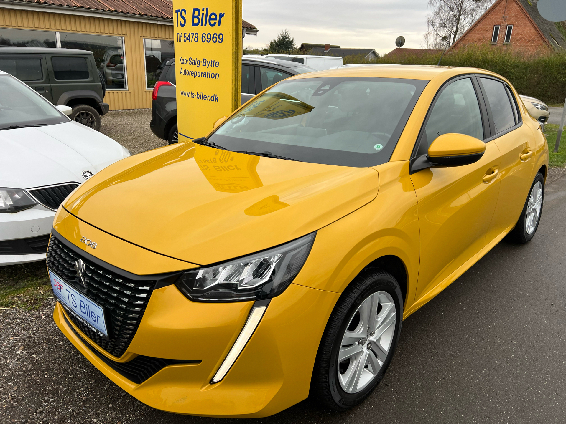 Peugeot 208 1,2 PureTech Active Limited 75HK 5d