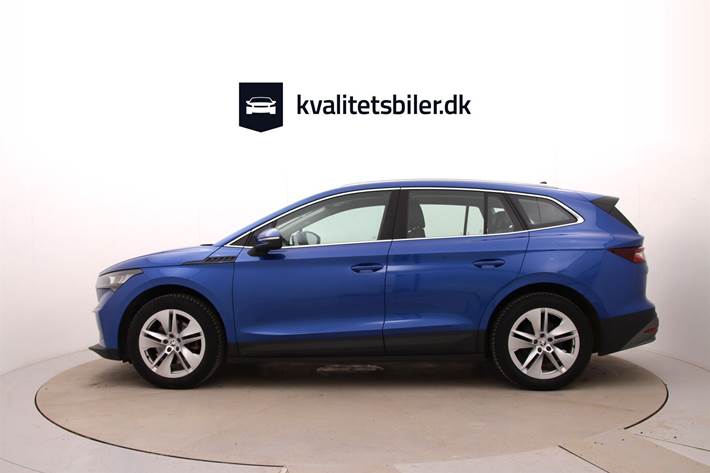 Blå Skoda Enyaq fra 2023