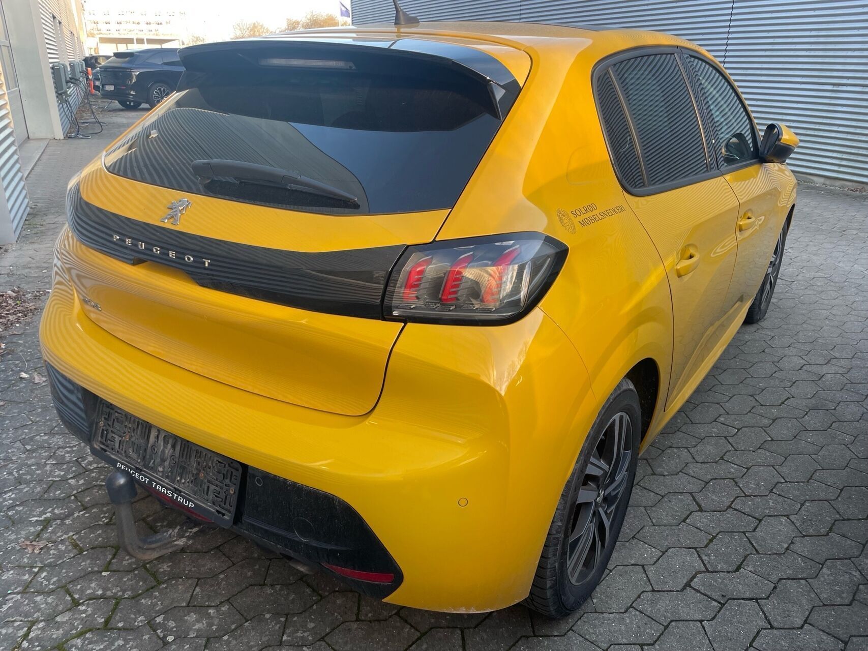 Peugeot 208 1,2 PureTech Edition 210+ Navi 100HK 5d 6g