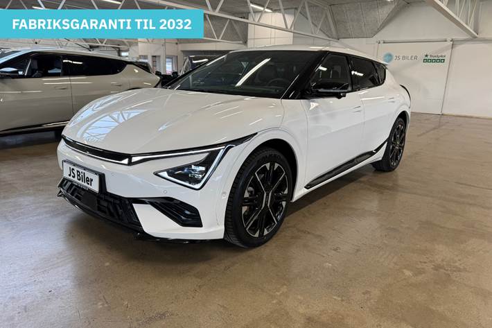 Hvid Kia EV6 fra 2025 set udefra