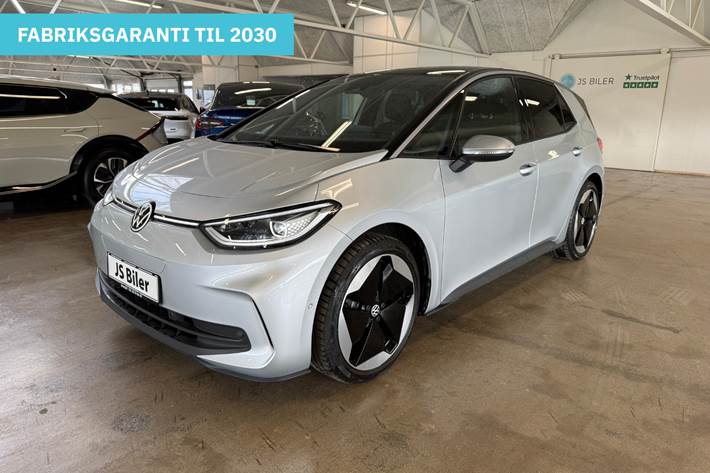 Grå VW ID.3 fra 2025 set udefra