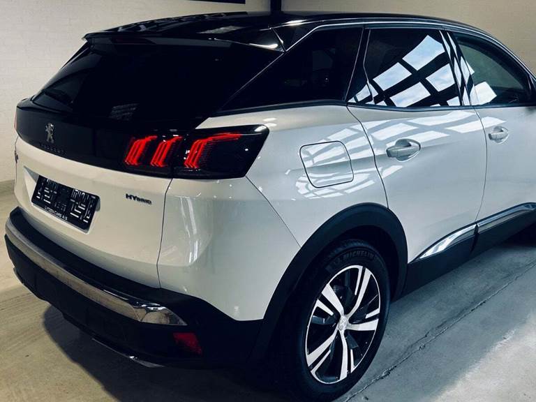 Peugeot 3008 1,6 Hybrid Allure Pack Limited EAT8