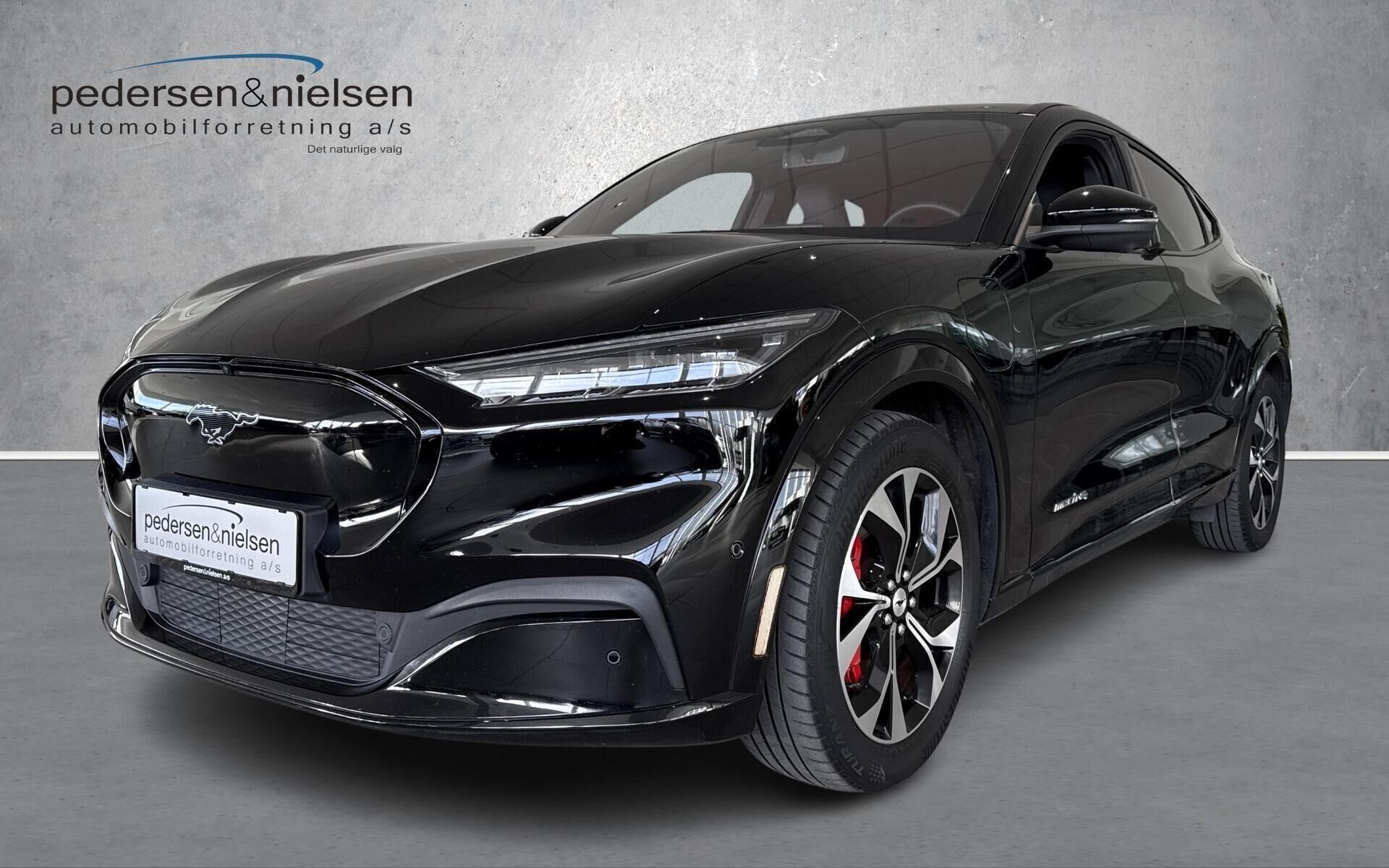 Ford Mustang Mach-E EL SR Premium AWD 269HK 5d Aut.