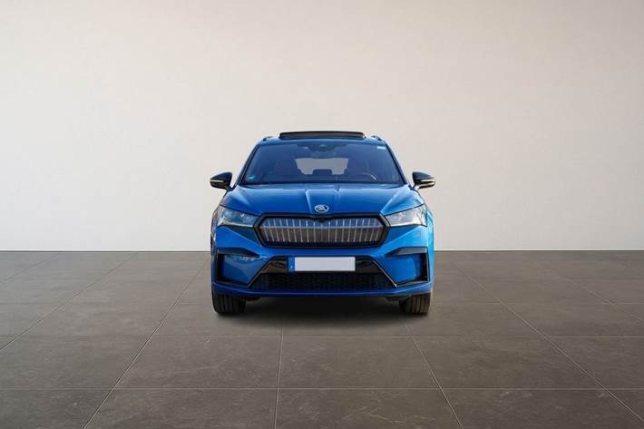 Blå Skoda Enyaq fra 2022