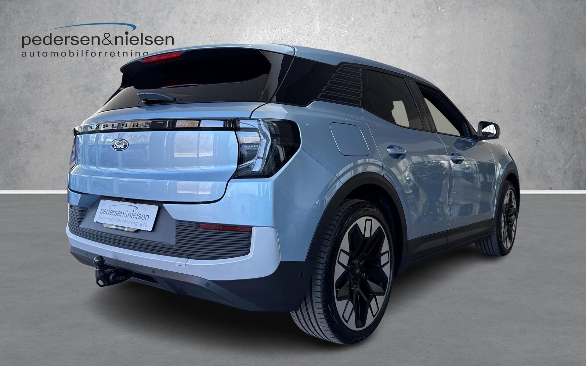 Ford Explorer EL UR Premium RWD 286HK 5d Aut.