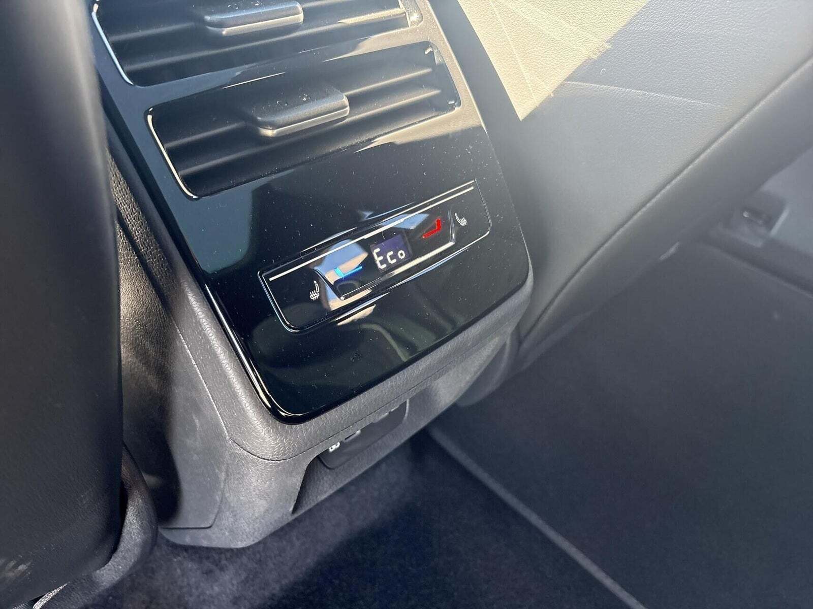 Blå VW ID.7 fra 2025