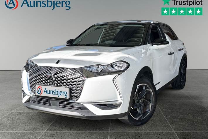 Hvid DS DS 3 CrossBack fra 2022 set udefra