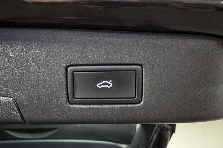 Grå VW ID.4 fra 2022