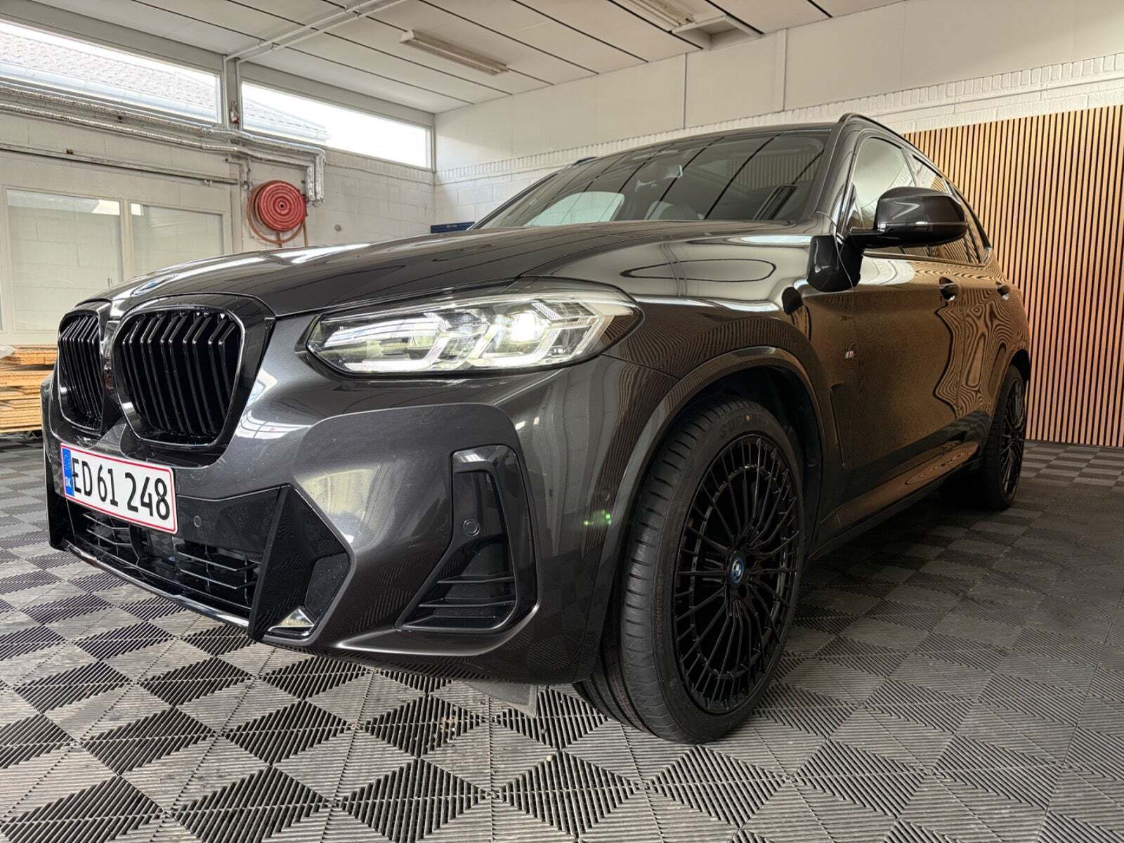 BMW iX3 Charged Plus M-Sport