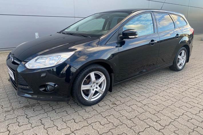 Sort Ford Focus fra 2012