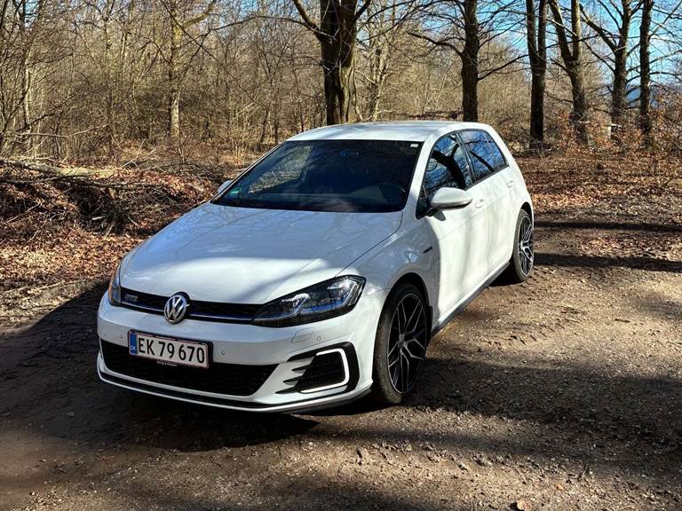 VW Golf VII 1,4 GTE DSG