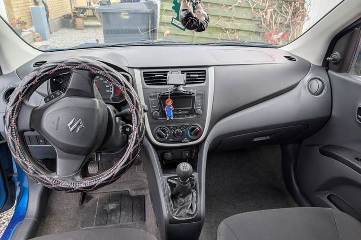 Blå Suzuki Celerio fra 2015