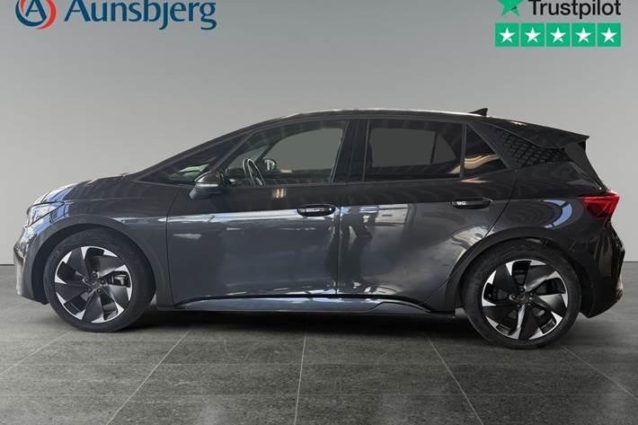 Grå Cupra Born fra 2023