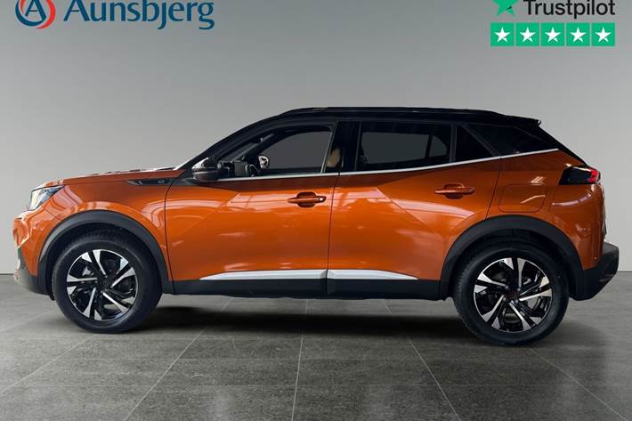 Orange Peugeot e-2008 fra 2023