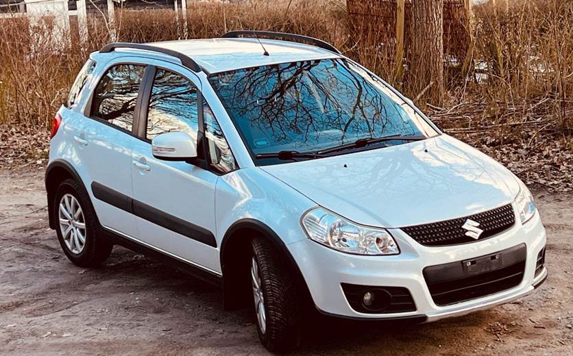 Suzuki SX4 1,6 CombiBack Exclusive