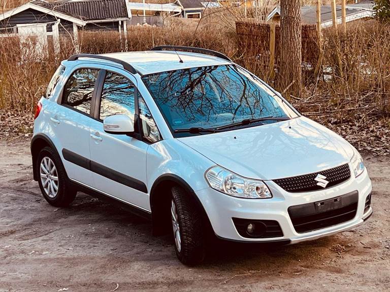 Suzuki SX4 1,6 CombiBack Exclusive