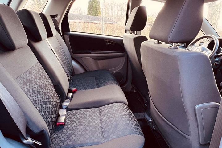 Hvid Suzuki SX4 fra 2013