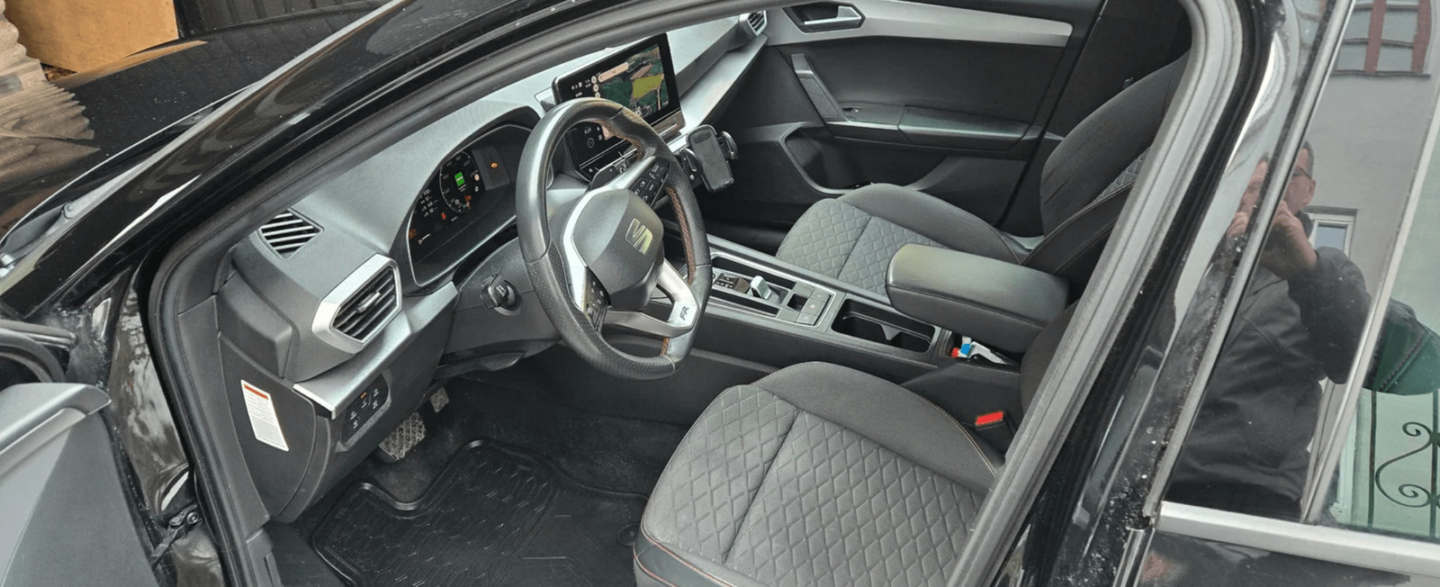 Seat Leon 1,5 eTSi 150 FR Sportstourer DSG