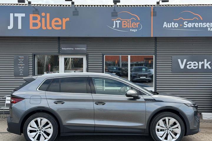Grå Skoda Elroq fra 2025