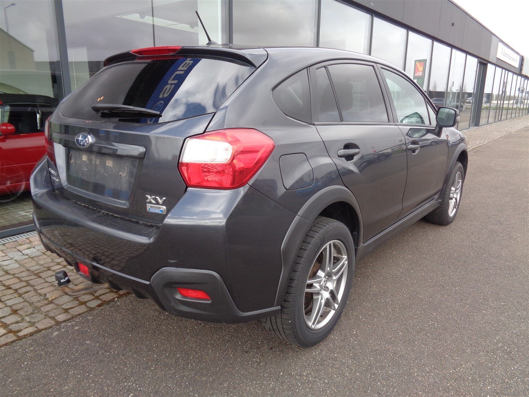 Grå Subaru XV fra 2015