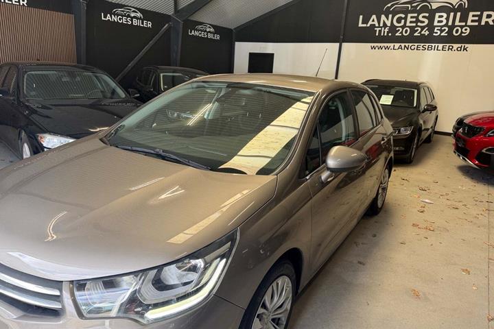 Beige Citroën C4 fra 2013