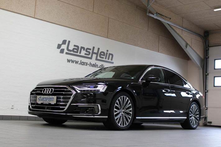 Sort Audi A8 fra 2020