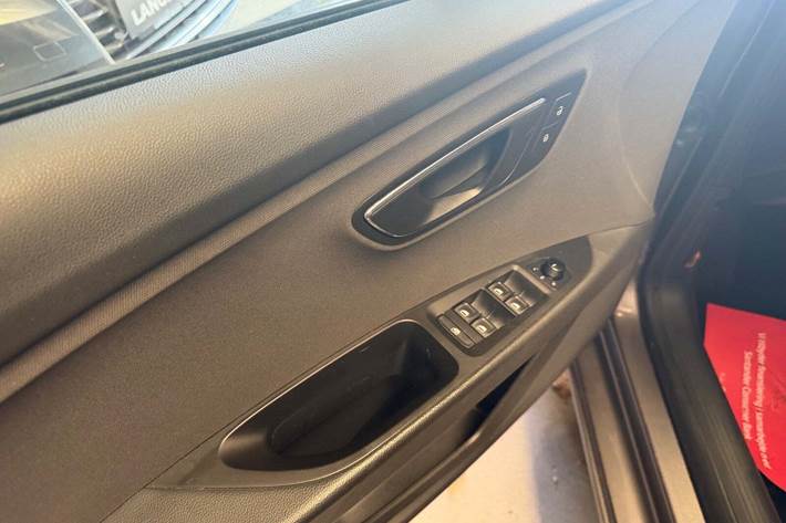 Grå Seat Leon fra 2014