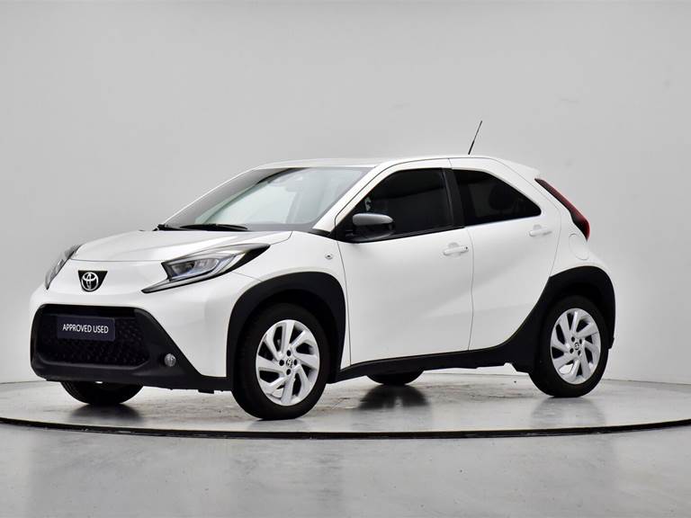 Toyota Aygo X 1,0 VVT-I Active 72HK 5d