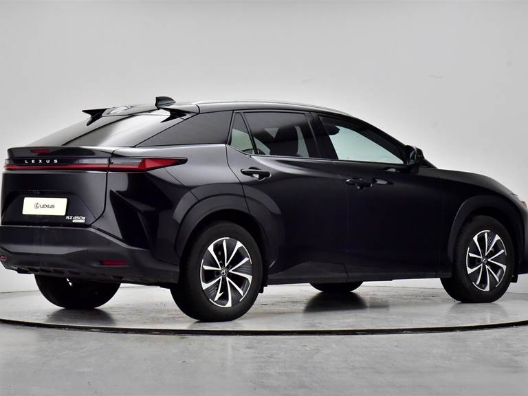 Lexus RZ 450e EL Executive Direct4 313HK 4d Aut.