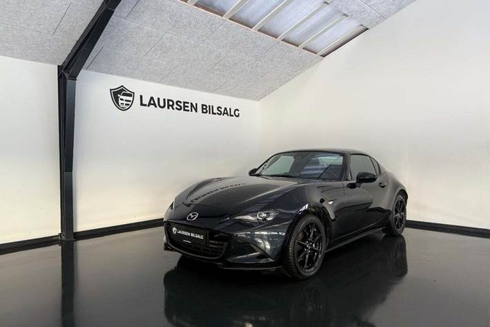 Sort Mazda MX-5 fra 2024