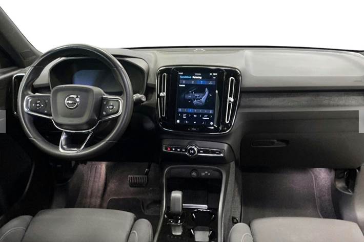 Sort Volvo XC40 fra 2023
