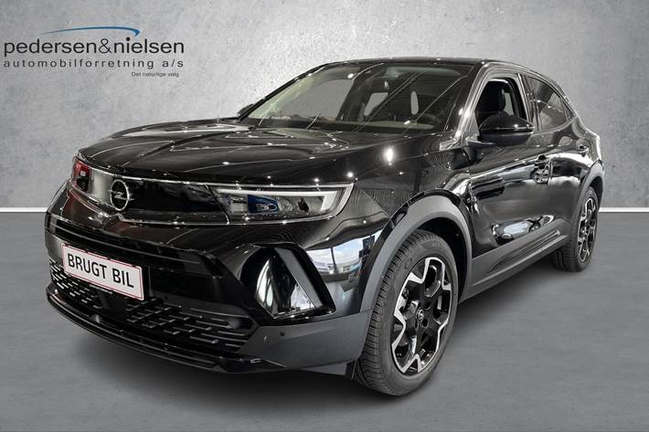 Sort Opel Mokka-e fra 2022