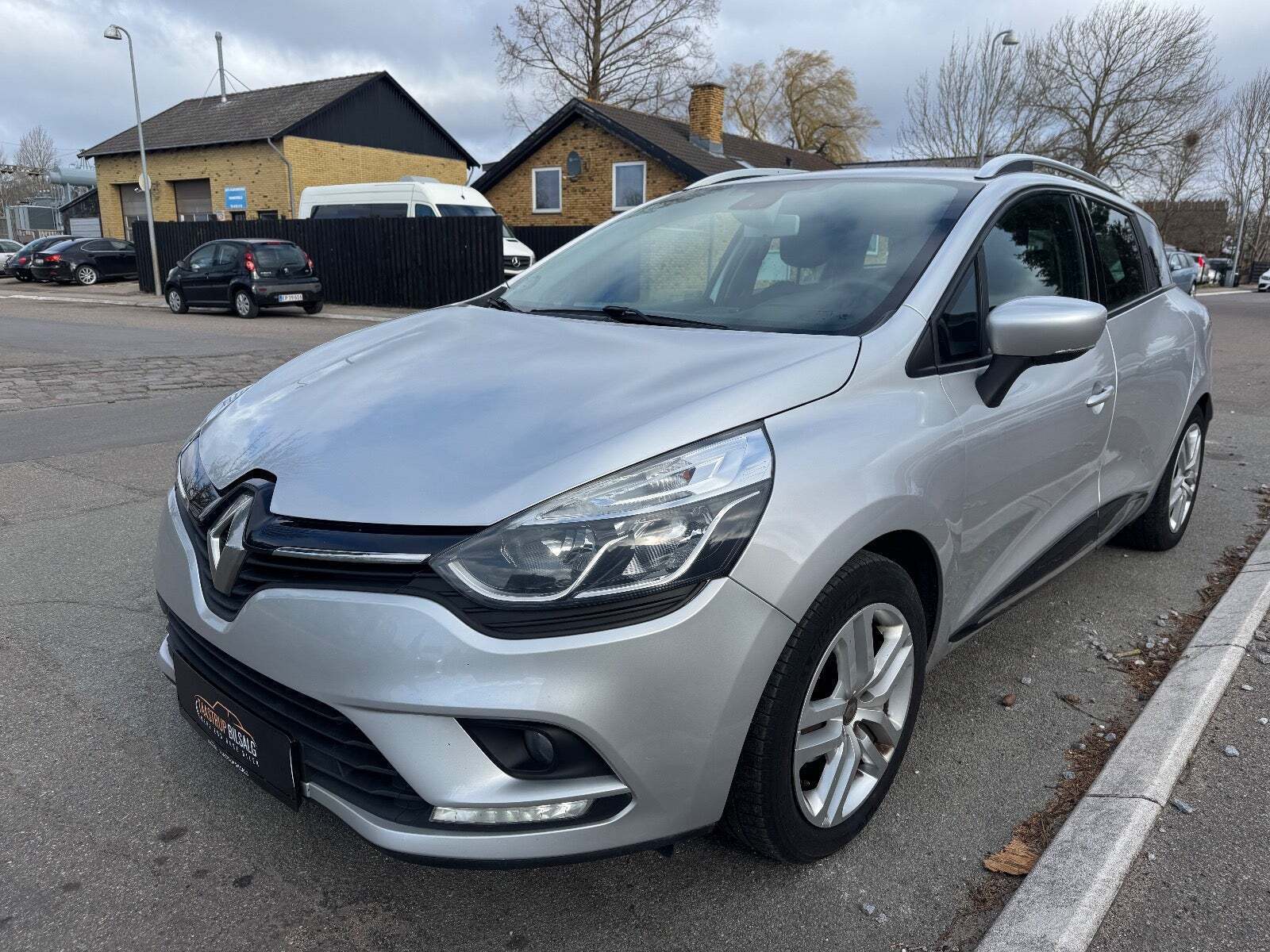 Renault Clio IV 1,5 dCi 90 Expression Sport Tourer