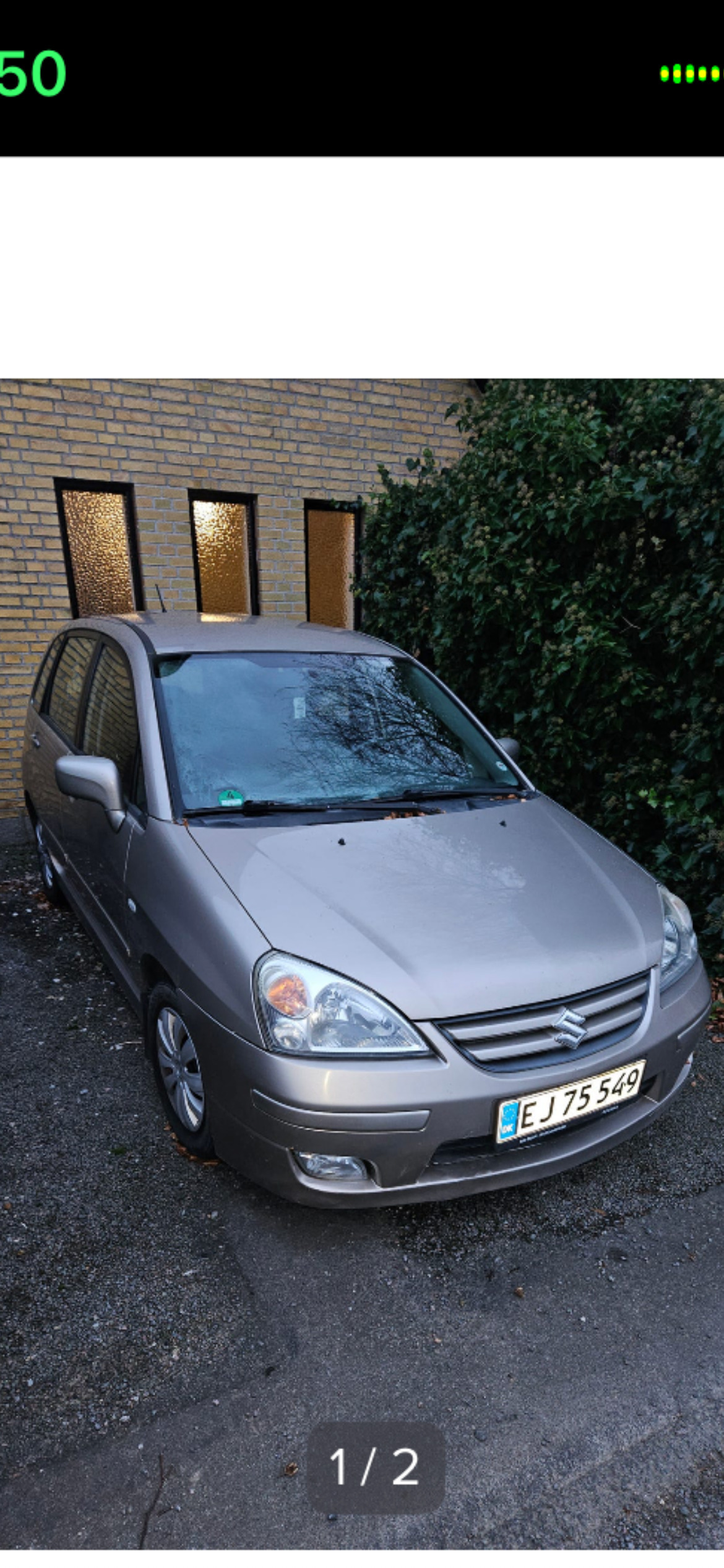 Beige Suzuki Liana fra 2004