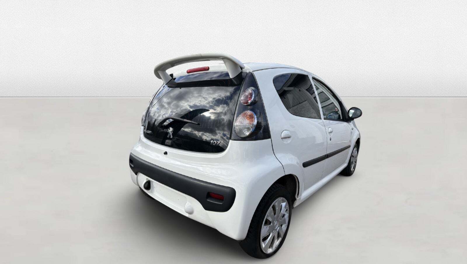 undefined Peugeot 107 fra 2007