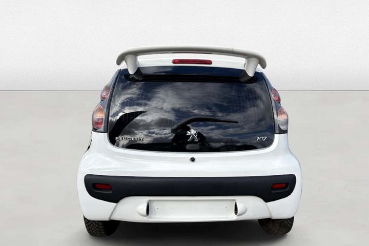 undefined Peugeot 107 fra 2007