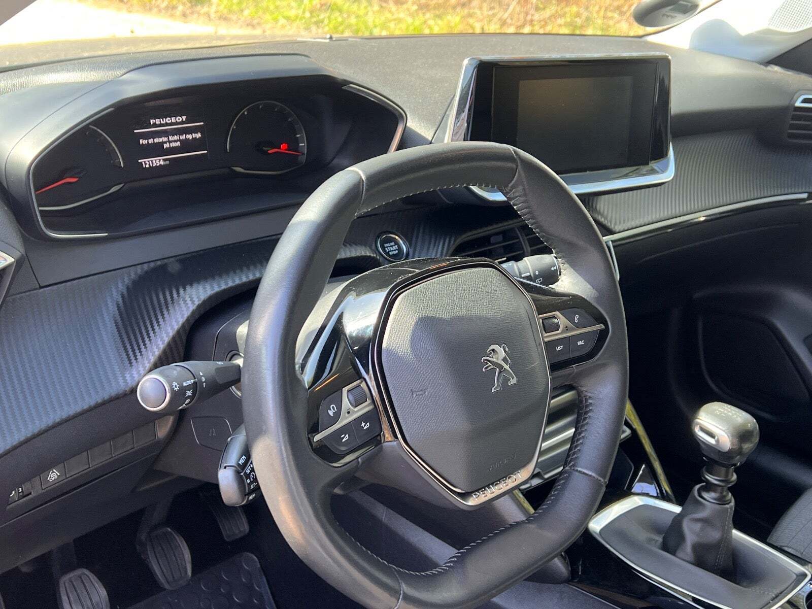 Peugeot 208 1,2 PureTech 100 Allure Pack