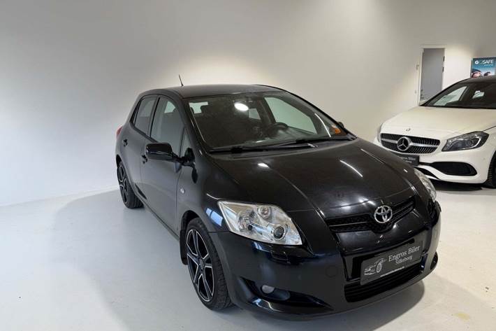 Sort Toyota Auris fra 2007