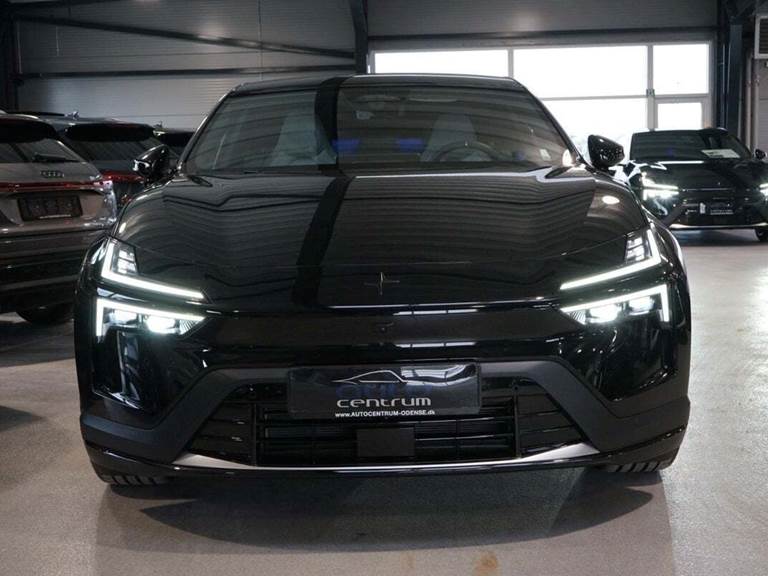 Polestar 4 Long Range