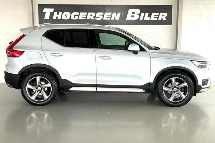 Hvid Volvo XC40 fra 2020