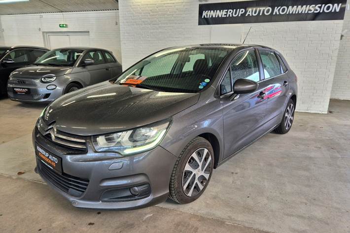 Sort Citroën C4 fra 2018
