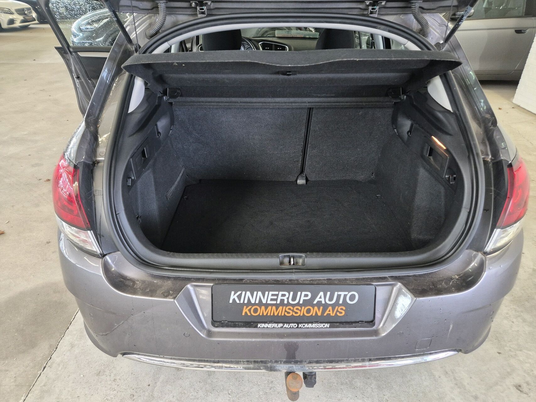 Sort Citroën C4 fra 2018